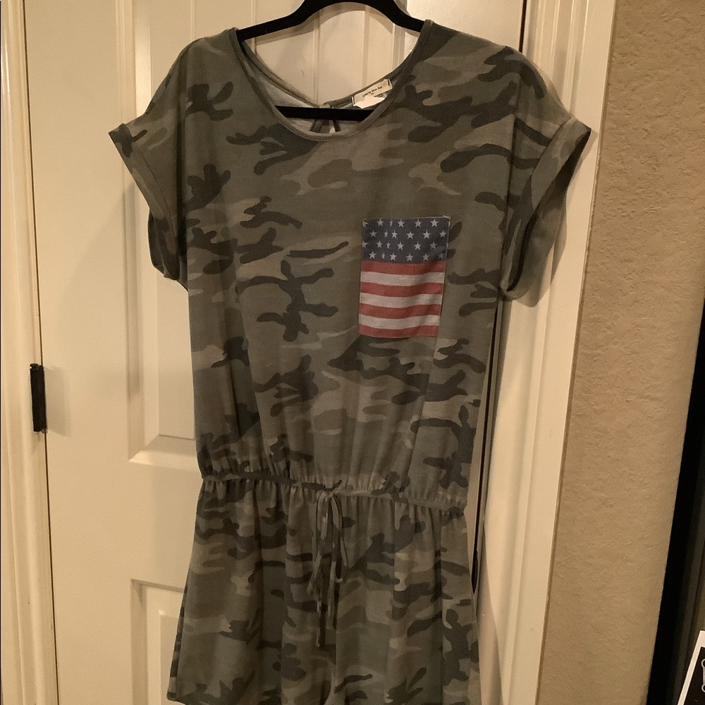 This is a cami romper size large.